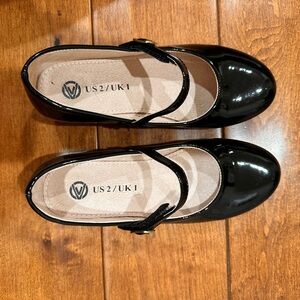 Glossy Black Mary Jane Shoes